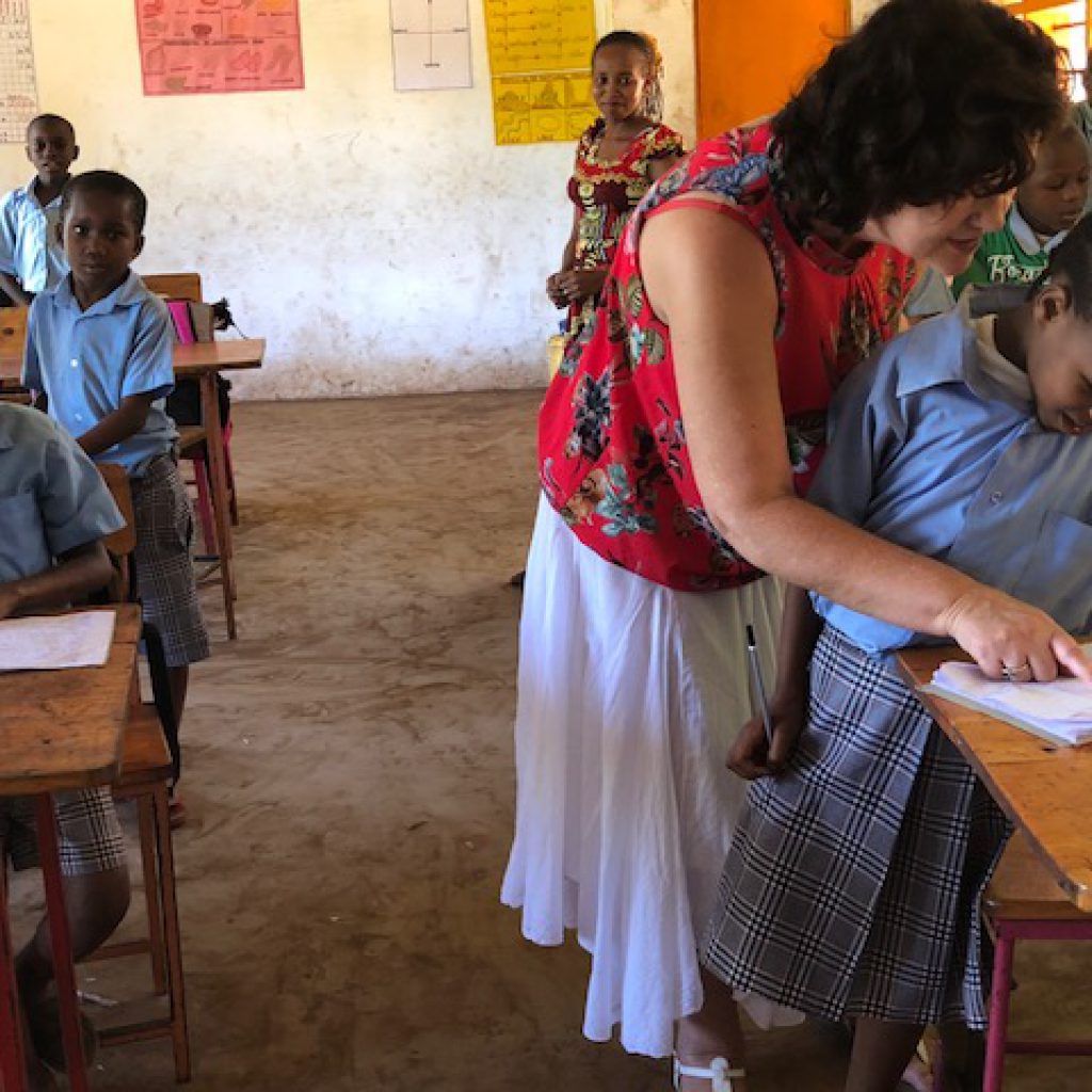 Mede dankzij een speciale donatie van Kringloopwinkel De Spullewaard in Zaltbommel, maken we ook in 2018 flinke stappen met My Book Buddy. Binnenkort neemt de New Furaha Primary School een schoolbibliotheek in gebruik.